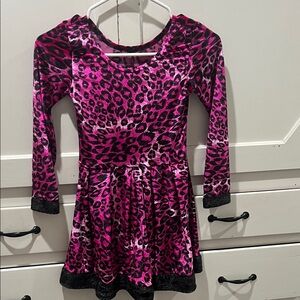 Girls size 6-8 Pink Leopard Print Dress